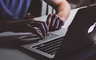 半岛体育综合官网-曼城大胜，轻松晋级欧冠半决赛，豪取9连胜