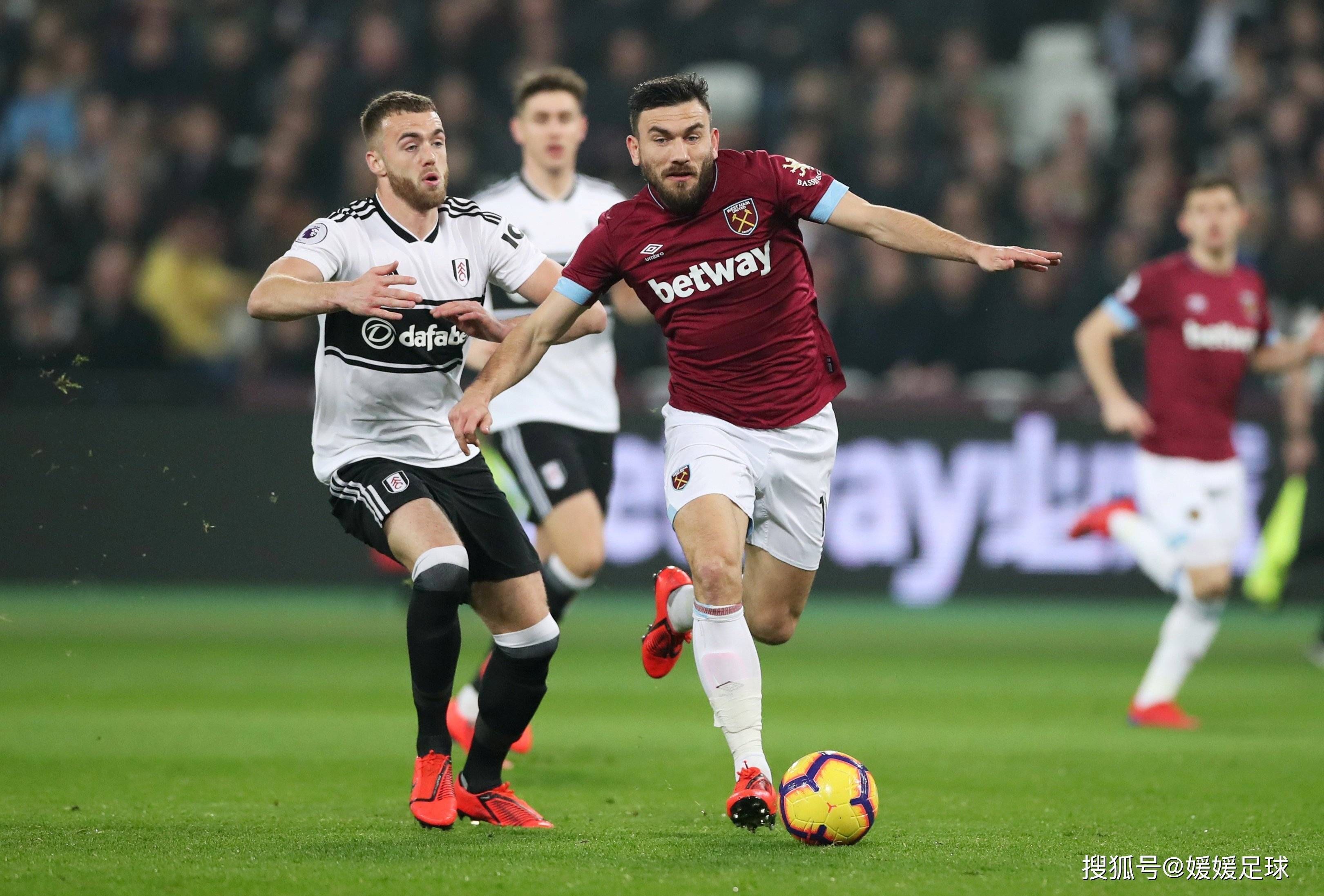 半岛体育登录入口-雷恩主场大胜，球队状态回暖，朝着前进发展的简单介绍