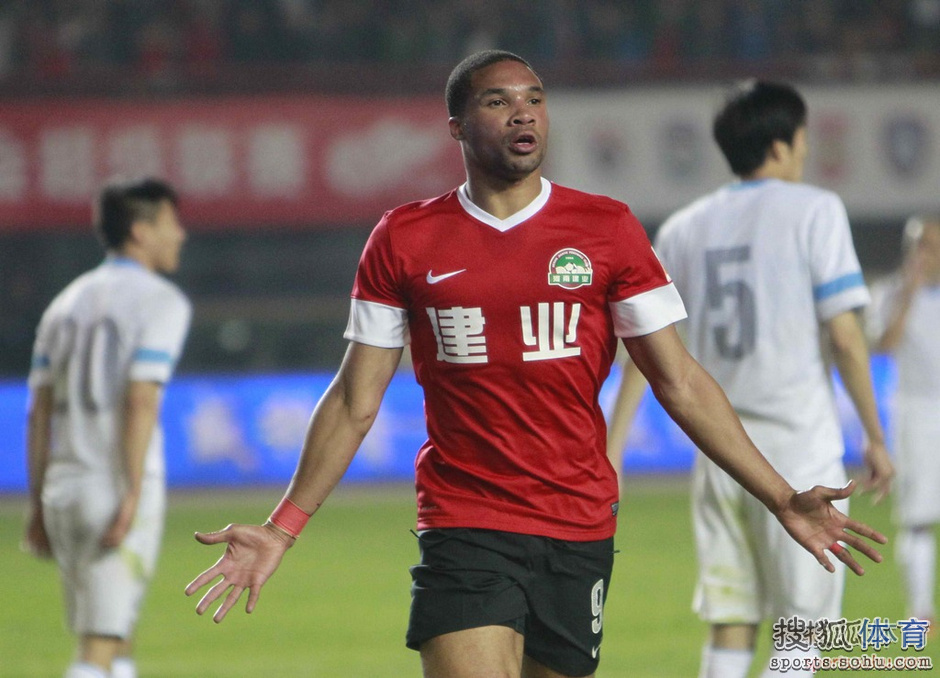 半岛体育电脑版下载-鲁能客场胜建业：实现连胜，积分榜上稳步攀升的简单介绍